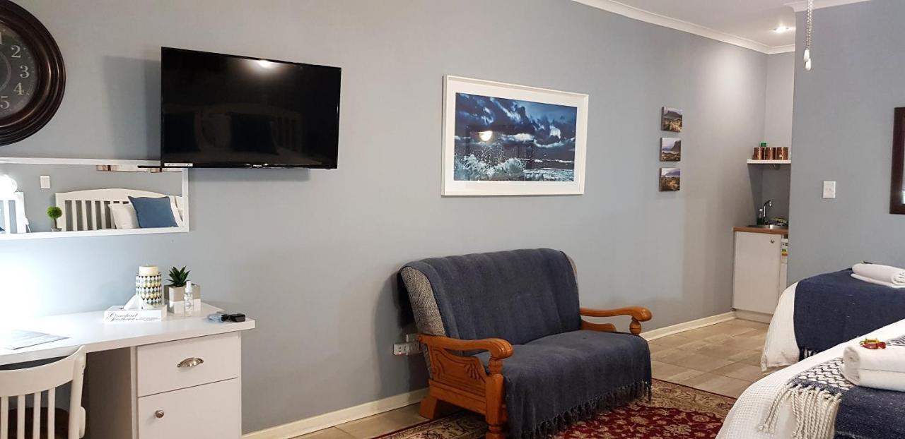 Graceland Guesthouse Potchefstroom Zewnętrze zdjęcie