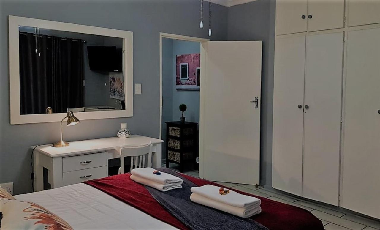 Graceland Guesthouse Potchefstroom Zewnętrze zdjęcie